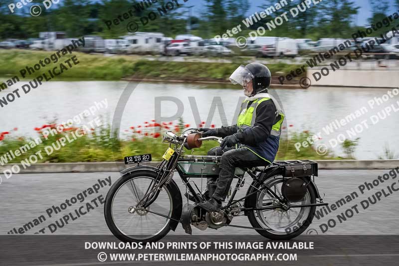 Vintage motorcycle club;eventdigitalimages;no limits trackdays;peter wileman photography;vintage motocycles;vmcc banbury run photographs